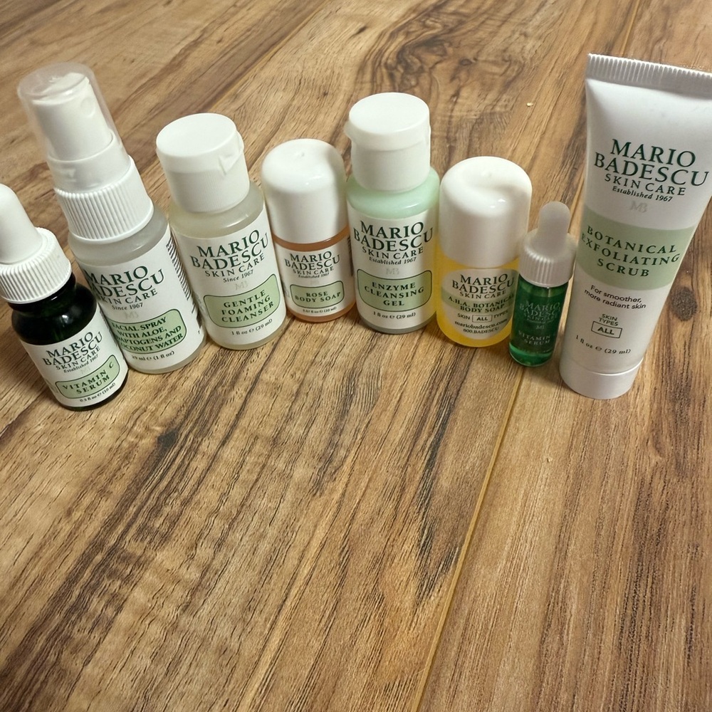 4 full size Mario Badescu's products and samples - Picture 6 of 13